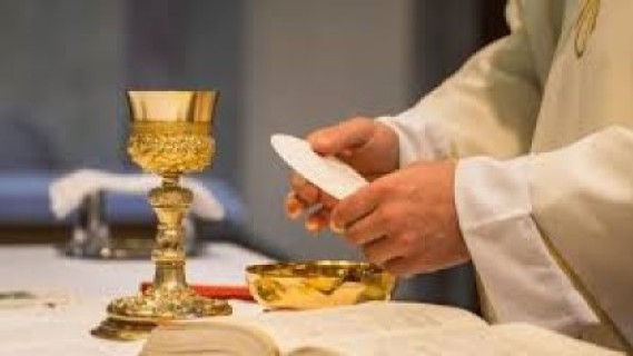 DOMINGO | Missas e Celebrações