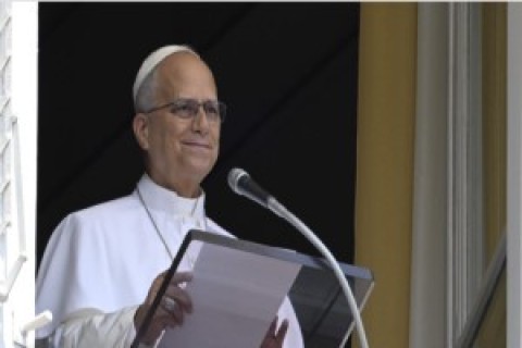 O Papa: no deserto da guerra e da arrogância redescobrir a lógica da partilha e da caridade